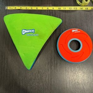 2 Chuck It dog throw toys